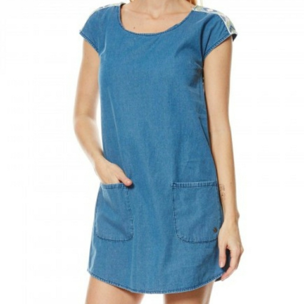 Roxy Jean dress small